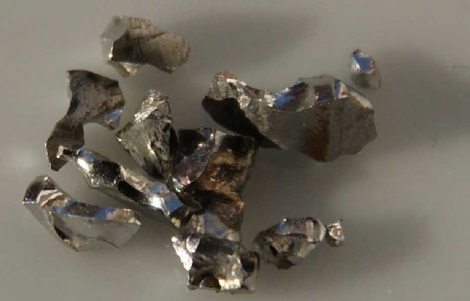 Iridium - Kim loại có nhiệt độ nóng chảy cao nhất